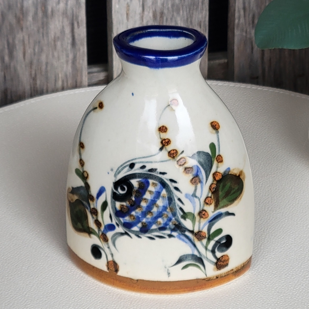Ken Edwards Tonala Hand-Painted Ceramic Vase Ornate Fish Design - Picture 1 of 9